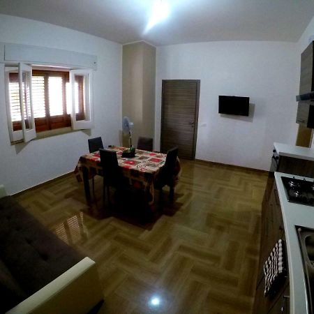 Welcome Home Apt. 2 ポッツァッロ エクステリア 写真