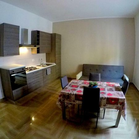 Welcome Home Apt. 2 ポッツァッロ エクステリア 写真