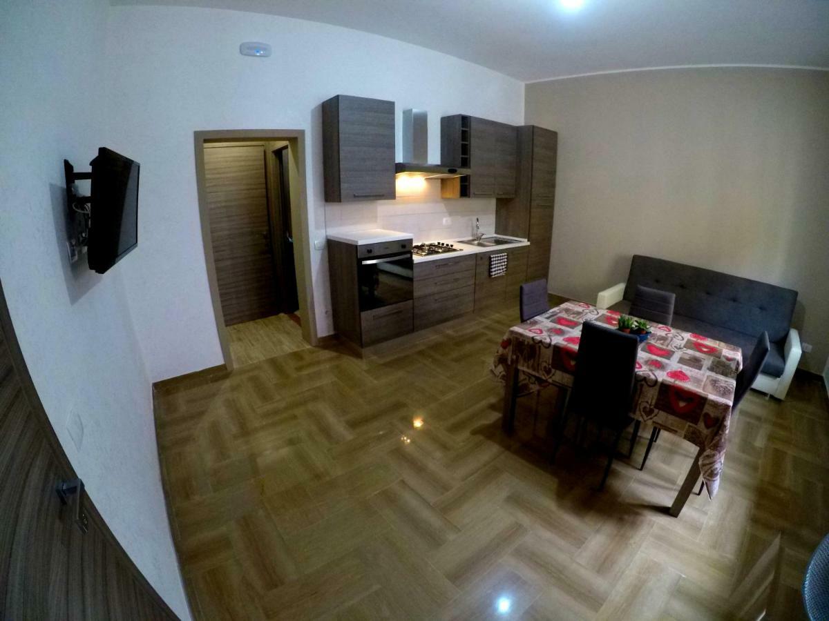 Welcome Home Apt. 2 ポッツァッロ エクステリア 写真
